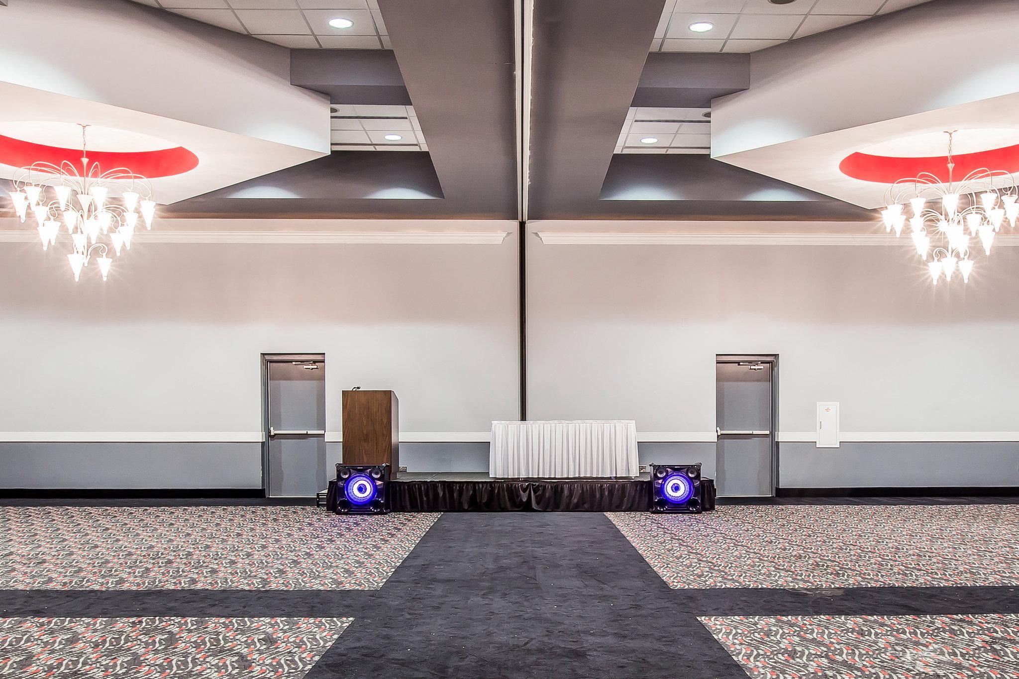 Quality Inn & Suites Conference Center Statesboro Historic District Экстерьер фото