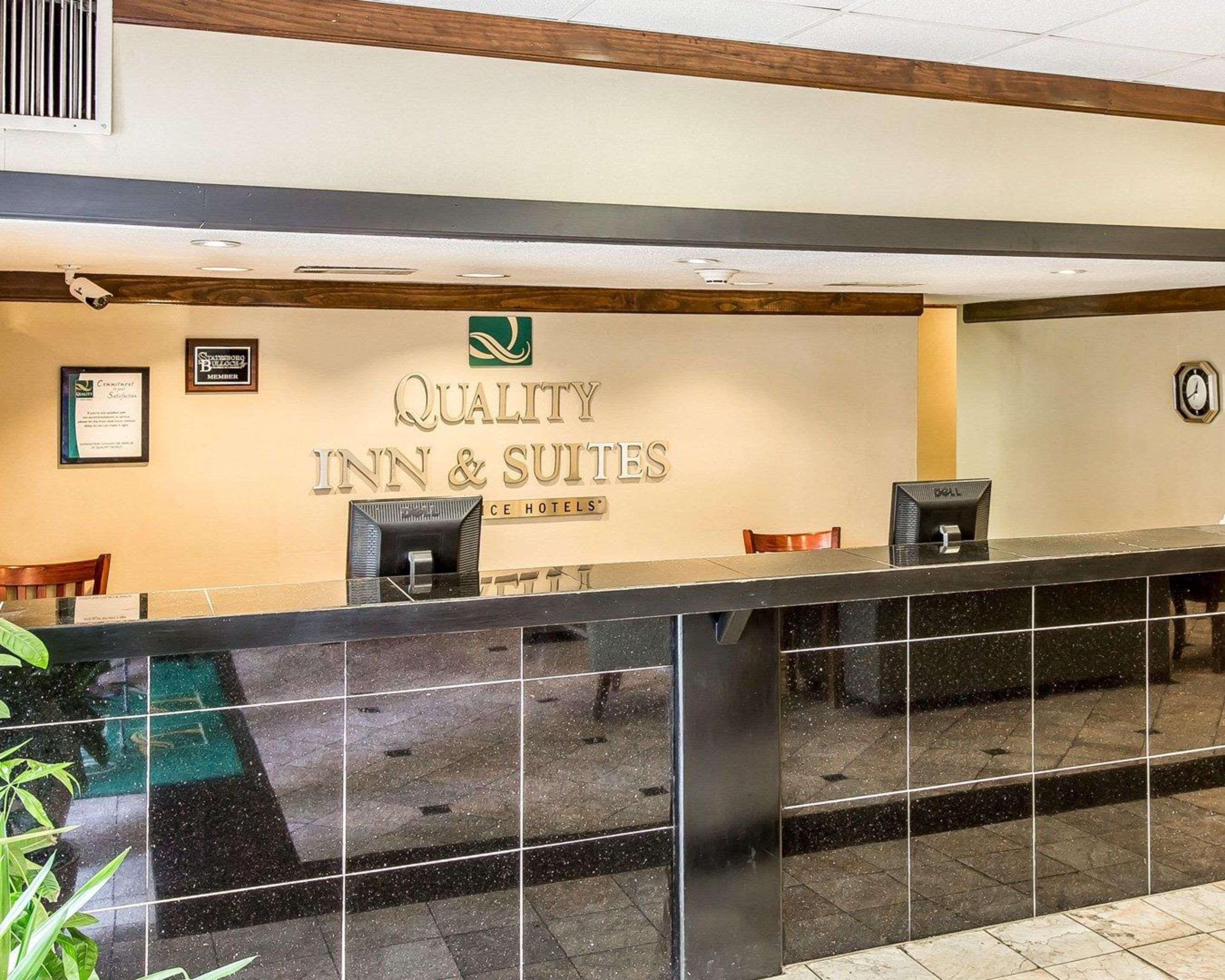 Quality Inn & Suites Conference Center Statesboro Historic District Экстерьер фото